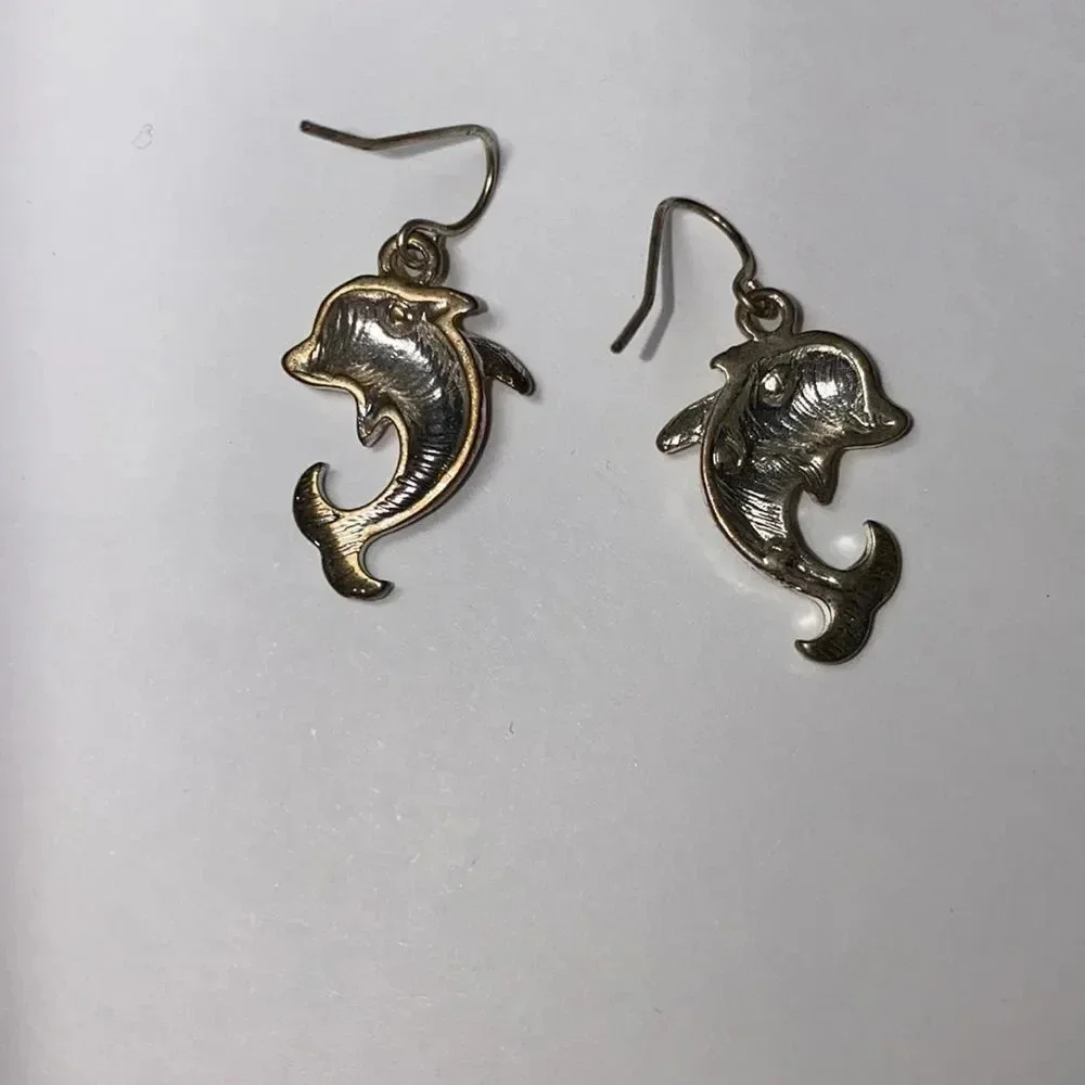 N/A dolphin earrings